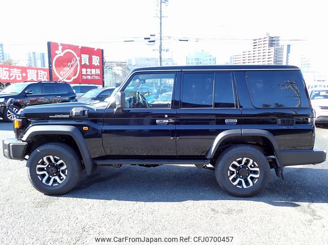 toyota land-cruiser-76 2024 25521607 image 2