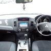 mitsubishi pajero 2007 REALMOTOR_N2024100111F-12 image 9