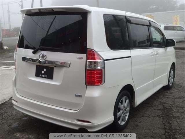 toyota noah 2008 CFJ1285402 image 2