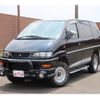 mitsubishi delica-spacegear 2002 quick_quick_PD6W_PD6W-0800711 image 1