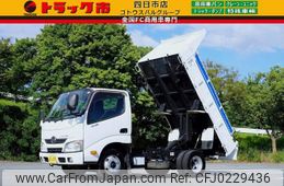 hino dutro 2016 GOO_NET_EXCHANGE_0208594A30240821W003