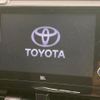 toyota camry 2023 CFJ1640582 image 5