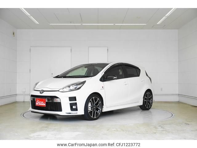 toyota aqua 2018 GOO_JP_700020839330250531001 image 2