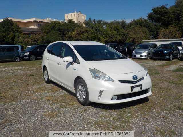 toyota prius-α 2014 CFJ1786882 image 1
