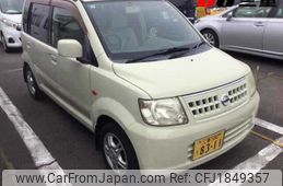 nissan otti 2005 CFJ1849357