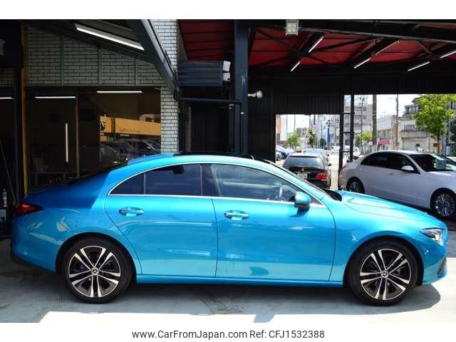 mercedes-benz cla-class 2023 CFJ1532388 image 2