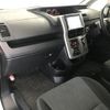 toyota noah 2013 -TOYOTA--Noah DBA-ZRR70W--ZRR70-0558565---TOYOTA--Noah DBA-ZRR70W--ZRR70-0558565- image 18