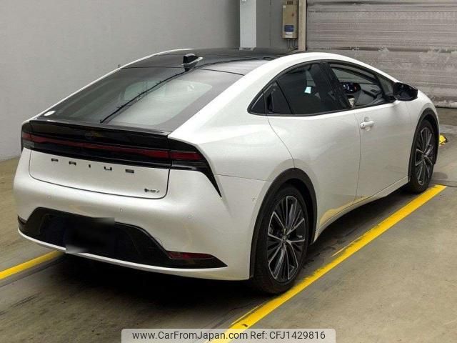 toyota prius 2023 quick_quick_6AA-MXWH60_MXWH60-4027949 image 2