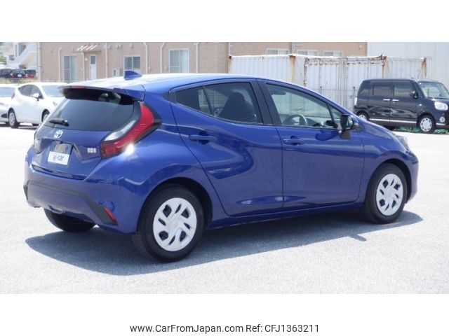 toyota aqua 2023 -TOYOTA--AQUA 6AA-MXPK11--MXPK11-2112731---TOYOTA--AQUA 6AA-MXPK11--MXPK11-2112731- image 2