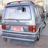 mazda-bongo-wagon-1992-5966-car_15f7bdce-c5e8-4b99-8a93-954a3fb3717f