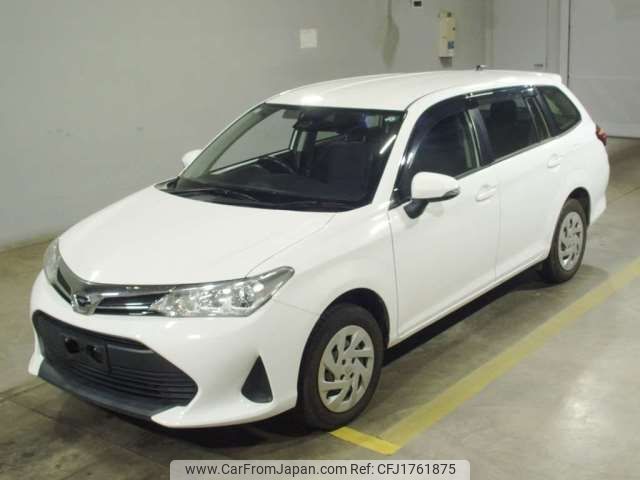 toyota corolla-fielder 2018 CFJ1761875 image 1