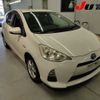 toyota aqua 2012 CFJ1437291 image 1