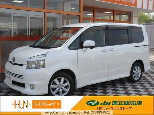 toyota voxy 2009 quick_quick_ZRR70W_ZRR70-0204001 image 1