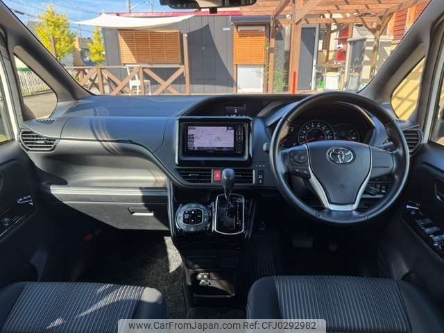 toyota voxy 2017 -TOYOTA--Voxy DBA-ZRR80W--ZRR80-0338647---TOYOTA--Voxy DBA-ZRR80W--ZRR80-0338647- image 2