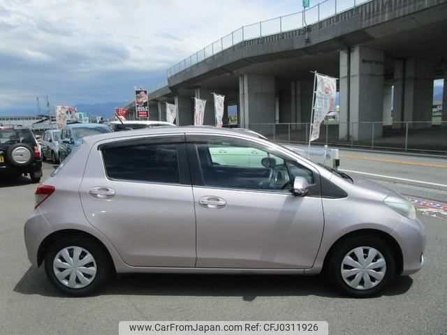 toyota vitz 2012 TE2500 image 1