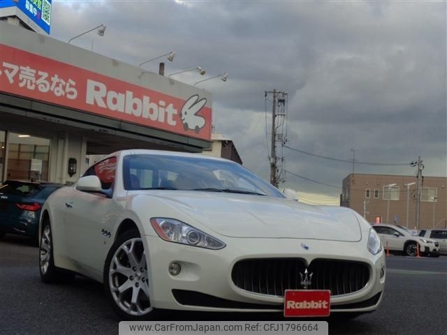 maserati granturismo 2010 CFJ1796664 image 1