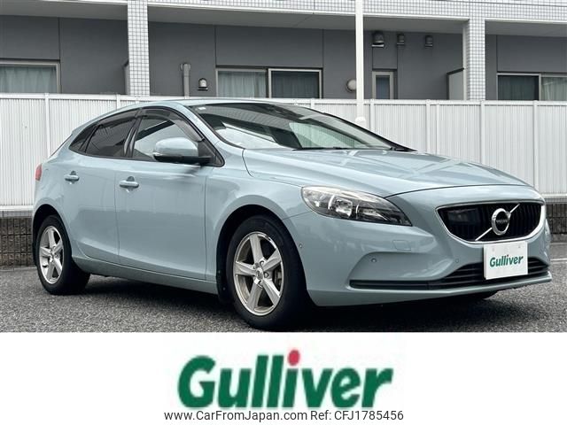 volvo v40 2017 CFJ1785456 image 1