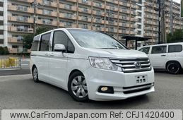 honda stepwagon 2012 CFJ1420400