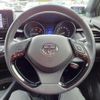 toyota c-hr 2018 quick_quick_DAA-ZYX10_ZYX10-2105600 image 11