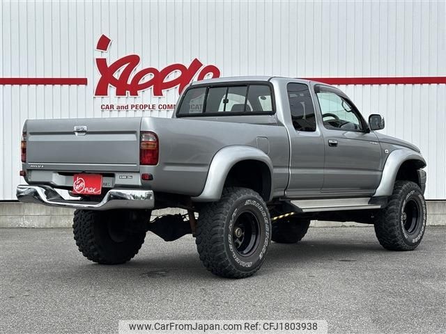 toyota hilux 2003 CFJ1803938 image 2