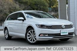 volkswagen passat-variant 2016 -VOLKSWAGEN--VW Passat Variant DBA-3CCZE--WVWZZZ3CZGE017905---VOLKSWAGEN--VW Passat Variant DBA-3CCZE--WVWZZZ3CZGE017905-