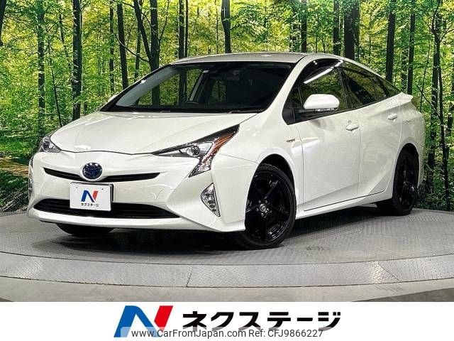 toyota prius 2015 -TOYOTA--Prius DAA-ZVW55--ZVW55-8000610---TOYOTA--Prius DAA-ZVW55--ZVW55-8000610- image 1