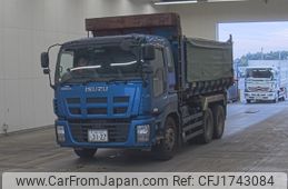 isuzu giga 2011 CFJ1743084