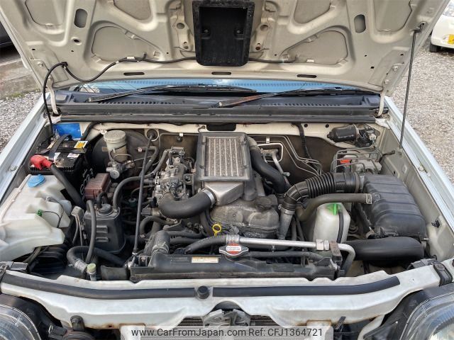 suzuki jimny 2000 2132 image 2