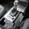 toyota land-cruiser-prado 2022 25431502 image 39