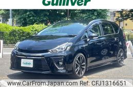 toyota prius-α 2017 CFJ1316651