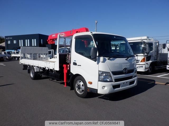 hino dutro 2016 GOO_NET_EXCHANGE_0402951A30241214W001 image 2