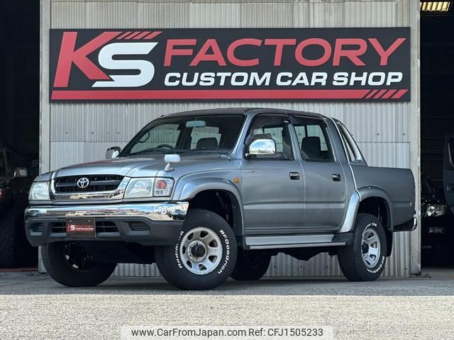 toyota hilux-sports-pick-up 2002 CFJ1505233 image 2