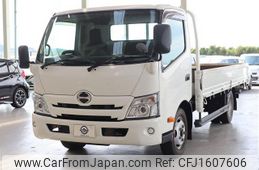 hino dutro 2020 CFJ1607606