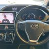 toyota voxy 2018 CFJ1758140 image 12