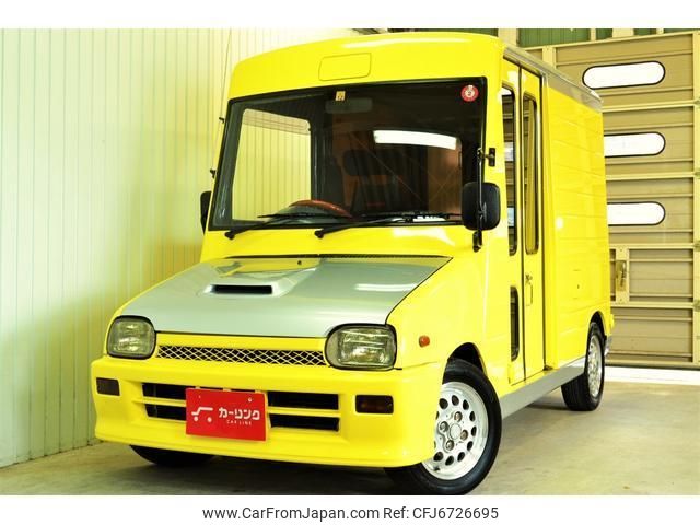 Daihatsu mira hot sale van