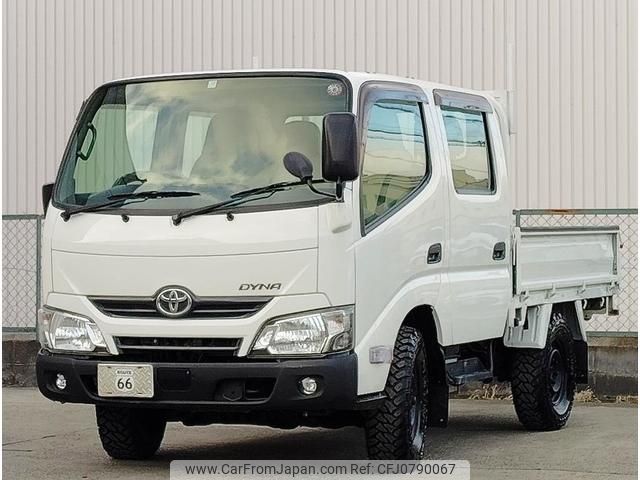 toyota dyna-truck 2017 GOO_NET_EXCHANGE_0706903A30250222W001 image 1