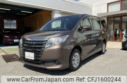 toyota noah 2017 CFJ1600244