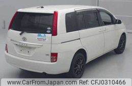 toyota isis 2010 TE3975