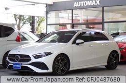 mercedes-benz a-class 2023 GOO_JP_700080027030241123003