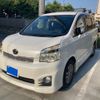 toyota voxy 2013 CFJ1548731 image 1
