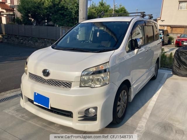 toyota voxy 2013 CFJ1548731 image 1