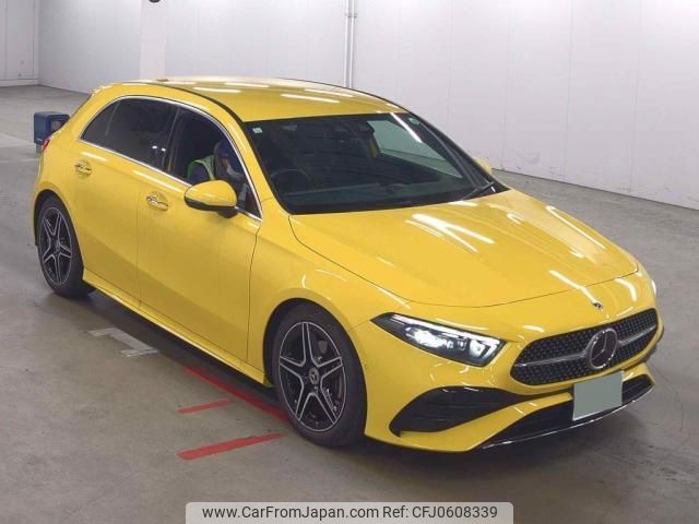 mercedes-benz a-class 2023 quick_quick_3DA-177012_W1K1770122V152235 image 1