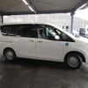 nissan serena 2013 CFJ1523025 image 5