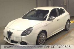 alfa-romeo giulietta 2013 -ALFA ROMEO 【福岡 353ﾏ1121】--Alfa Romeo Giulietta ABA-940141--ZAR94000007203806---ALFA ROMEO 【福岡 353ﾏ1121】--Alfa Romeo Giulietta ABA-940141--ZAR94000007203806-