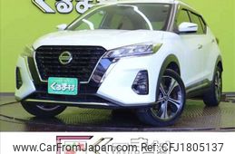 nissan kix 2022 CFJ1805137