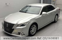 toyota crown 2013 CFJ1638081