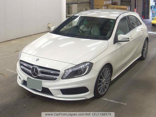 mercedes-benz a-class 2015 quick_quick_DBA-176042_WDD1760422V096439 image 1