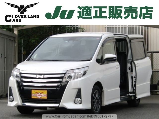 toyota noah 2017 -TOYOTA--Noah DBA-ZRR80W--ZRR80-0326231---TOYOTA--Noah DBA-ZRR80W--ZRR80-0326231- image 1