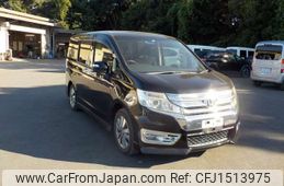 honda stepwagon 2012 CFJ1513975