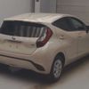 toyota aqua 2022 CFJ1823958 image 2